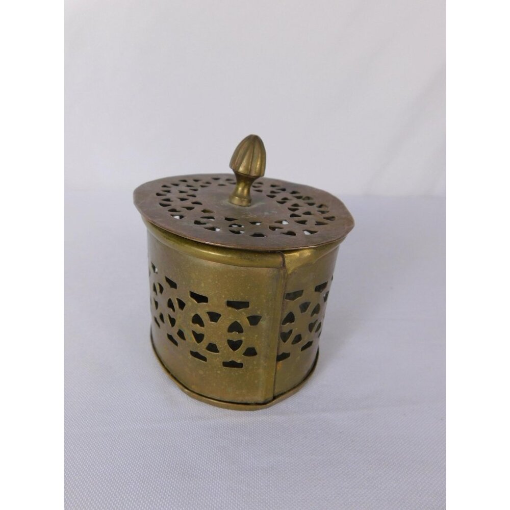 Vintage Brass Pierced Round Candle Holder Lidded Patina Made In India Decor - Picture 5 of 10